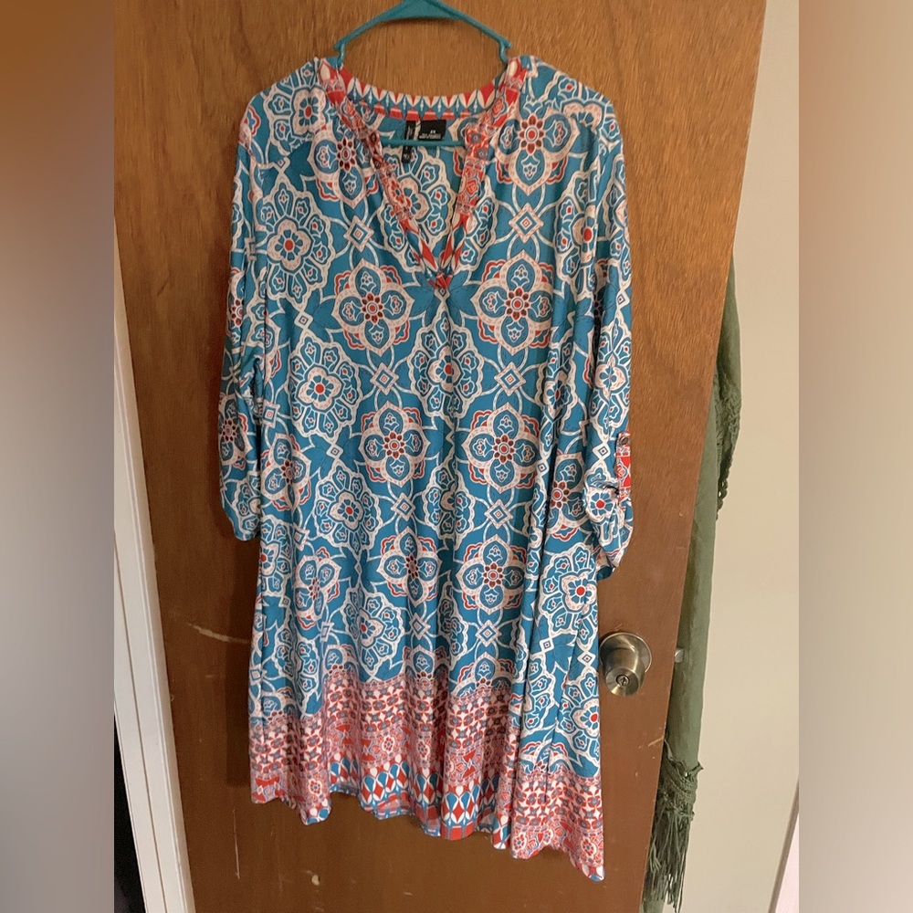Cute Summer/Fall just above the knee length dress